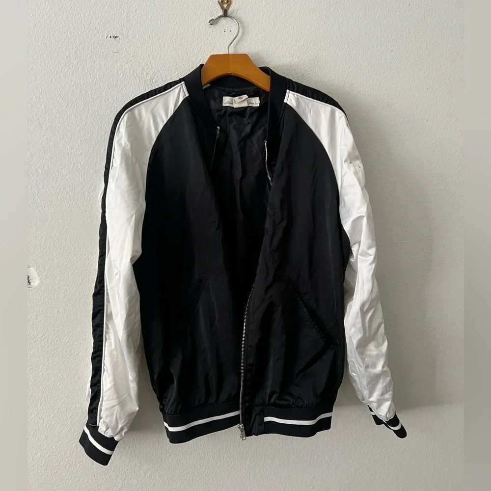 L.O.G.G Jacket Size Small - Picture 3 of 3